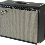 Bloomfield joue avec un Fender Twin Reverb