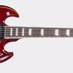 Link Wray joue avec une Gibson SG Standard