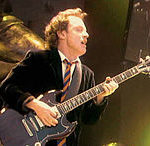 AngusYoung - sg - sounds finder - wikipedia