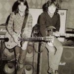 enfants-young- sounds finder - angus young- pinterest