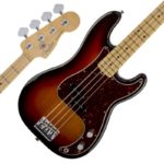 Gilmour joue avec une Fender Precision