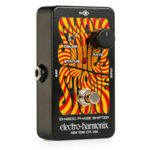 Burton joue avec Electro Harmonix Small Stone