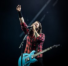 Dave Grohl 2- wikipedia