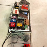 Joe Perry a un pedal board complexe !