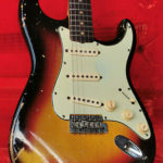 Stratocatser-Sunburst-de-1963_picclick_sounds_finder